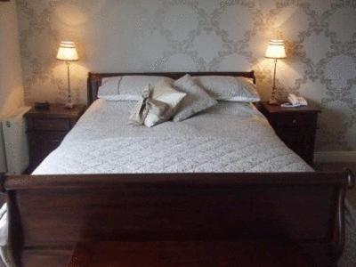 Rivermount House Кинсейл Екстериор снимка